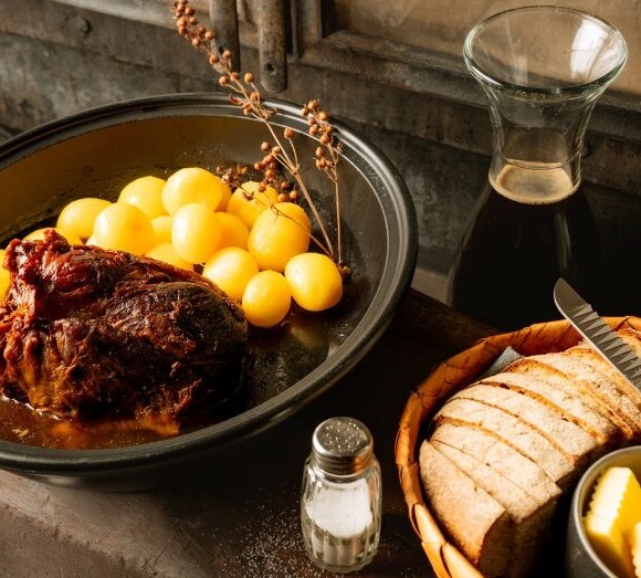 Ravintola-arvostelut ja suositukset Suomessa